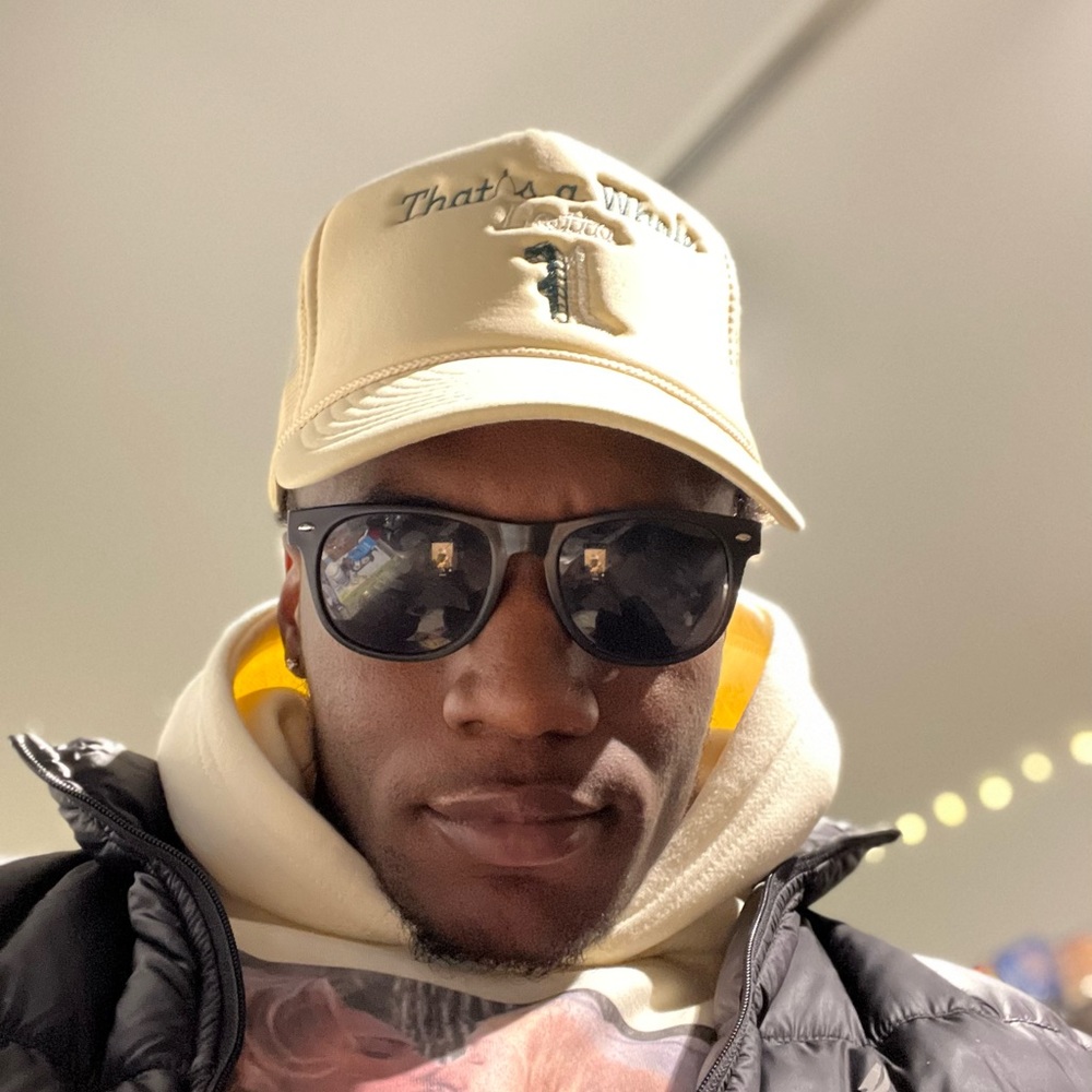 Meet your Posher, Wesley